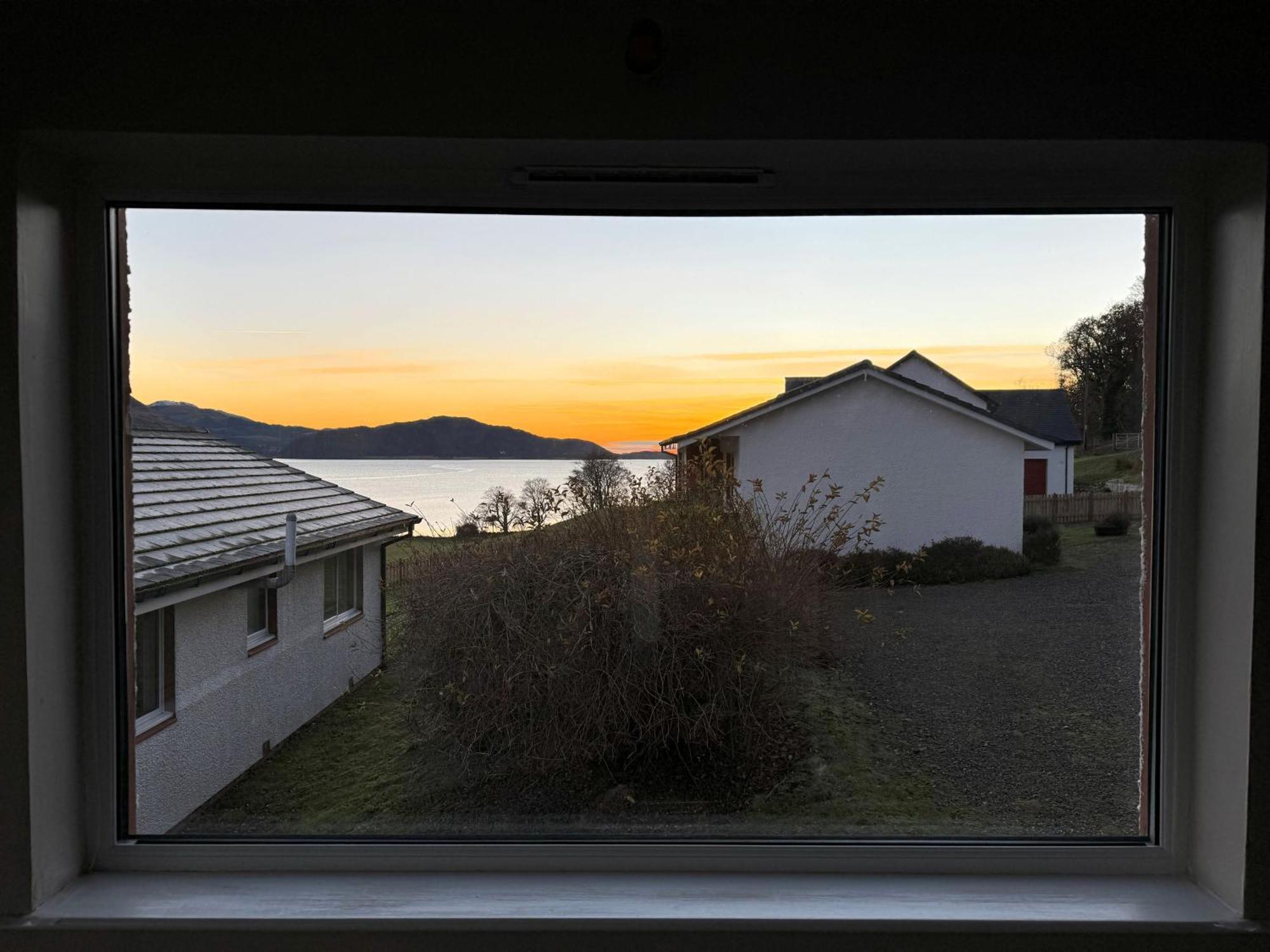 Ash, Birch And Rowan Self Catering Cabins Onich Kültér fotó